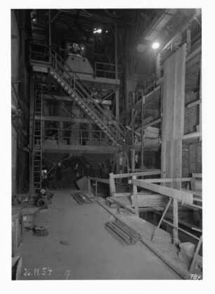 Industrie-Kraftwerk. Kesselhaus III, Entstaubungsanlage : Lauta (Niederlausitz). Industrie-Kraftwerk. Kesselhaus III, Entstaubungsanlage