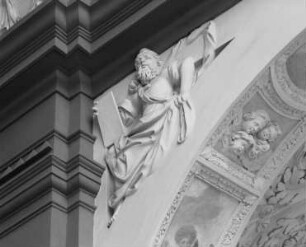 Sitzende männliche Figur
