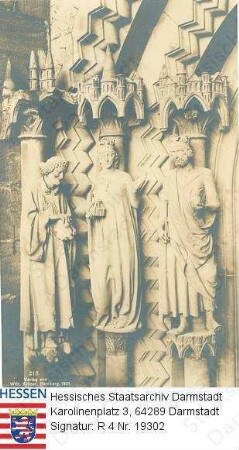 Bamberg, Dom / Statuen von Kaiser Heinrich II. (973/978-1024), Kaiserin Kunigunde geb. Gräfin v. Luxemburg (um 980-1025) und des Heiligen Stephanus an der linken Seite der Adamspforte