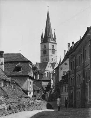 Stadtkirche und Altes Rathaus : Rumänien. Hermannstadt (Sibiu). Blick auf die evangelische Stadtpfarrkirche und das Alte Rathaus