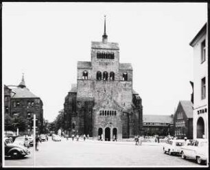 Dom, Minden Wiederaufbau: Blick auf das Westwerk nach dem Wiederaufbau
