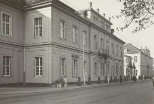 Marcolini-Palais, Bezirkskrankenhaus