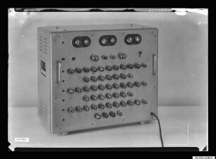 Elektronuhr, Gesamtansicht, Foto 1962