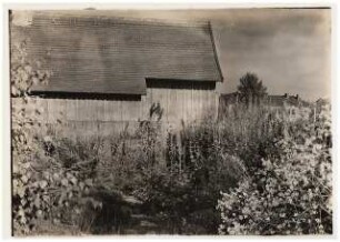 Garten Hermann Mattern und Herta Hammerbacher, Berlin-Zehlendorf: Ansicht der Scheune