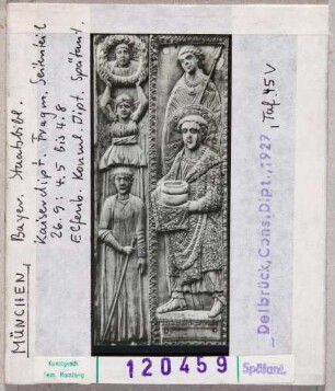 München, Bayrische Staatsbibliothek: Kaiserdiptychon Fragment