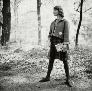Modeaufnahme, Modell Maryanne Mc. Lean (Mademoiselle)
