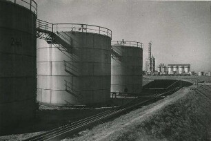 "Shell" (aus der Serie "Hamburg als Industrieplatz")