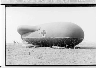 Fesselballon der Nachrichtenabteilung