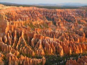 Bryce Canyon Nationalpark : Blick auf die Steinformationen des Bryce Canyon Nationalparks, aufgenommen am 18. August 2012