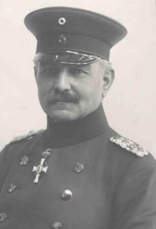 Oskar von Gais, Oberst und Kommandeur des Regiments von 1912-1915, Brustbild