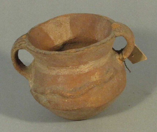 Clay vessel