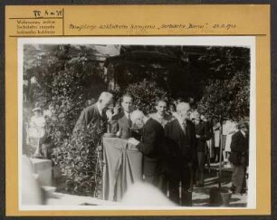 Festakt zur Grundsteinlegung für das Haus der Sorben, am 24.08.1947 in Bautzen. : Swjatočnosć połoženja zakłada Serbskemu domej, dnja 24.08.1947 w Budyšinje.