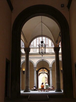 Innenhof eines Palastes in der Altstadt