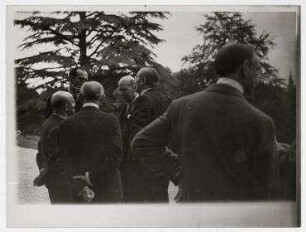 Gartenparty bei Joseph Avenol, Generalsekretär des Völkerbundes in Genf