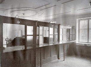 Fischer, Theodor; Hall / Tirol (Österreich); Postgebäude - Schalterhalle