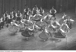 Dresden, Altmarkt, Kulturpalast. Festveranstaltung aus Anlass des 20. Gründungstages der DDR, 1969
