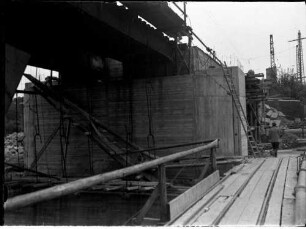 Ulm Donaubrücke: Bau der Pfeiler und Widerlager