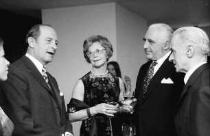 Freiburg: Kongresshaus Freiburg; Ministerpräsident Filbinger, Prof. Reindell, Prof. Welte u.a.