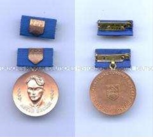Artur-Becker-Medaille in Bronze, mit Interimsspange