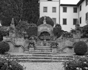 Garten der Villa Bibbiani — Brunnenanlage