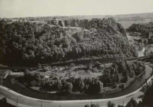 Dresden. Blick von der Begerburg über den Plauenschen Grund zur Heidenschanze