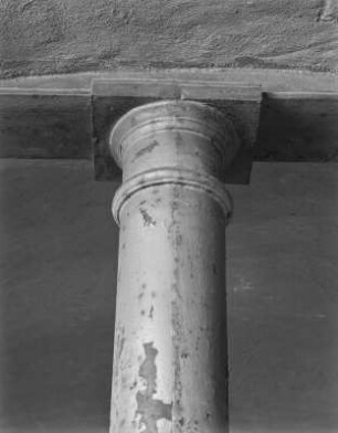 Dresden-Leipziger Vorstadt. Alter Schlachthof, Hauptgebäude. Säulendetail im Kellergeschoss