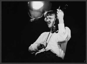 Krzesimir Marcin Dębski : Portrait des Jazz-Violinisten Krzesimir Marcin Dębski