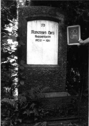 Grabstein 85