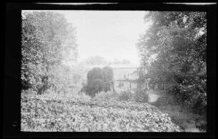 Bazoches (=Bazoches-sur-Vesles, Dep. Aisne, Frankreich): "Park"