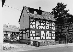 Niedernhausen, Oberseelbacher Straße 13