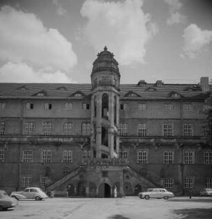 Torgau. Schloss Hartenfels, Innenhof mit Wendelstein