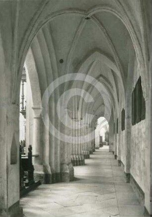 Seitenschiff im Dom von Oliva