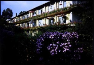 Bad Krozingen: Park Sanatorium, Dr. Bader, Ausschnitte mit Blumen