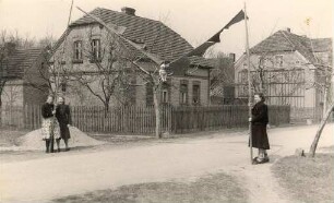 Schanze für Hochzeitsgäste in Rohne : Zašlahanje dróhi za kwasnych hosći ze “šancu” w Rownom