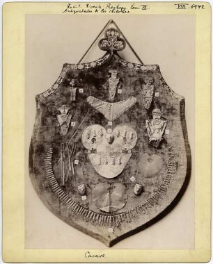 Goldobjekte aus der Sammlung Vicente Restrepo Lam. VII Antigüedades de los Chibchas