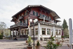 Sachgesamtheit Villa Borgnis (Kurhaus) (Villa mit Nebengebäude und Park); Königstein, Hauptstraße 21, Hauptstraße 21b, Hauptstraße 21a