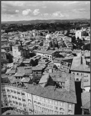 Blick auf Siena vom Rathausturm aus