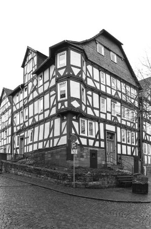 Wohnhaus (Wohn- und Geschäftshaus, Fachwerk); Frankenberg, Untermarkt 2