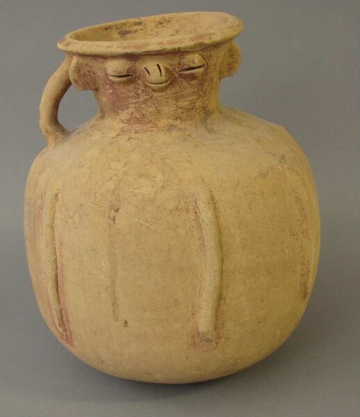 Clay vessel