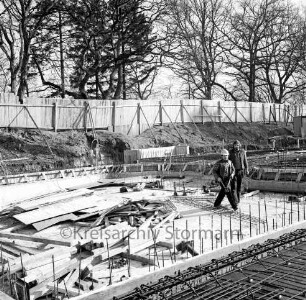 Hallenbad Bad Oldesloe: Konrad-Adenauer-Ring: Baustelle des Nichtschwimmerbecken