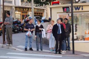 Monte Carlo - Passanten : Passanten im Einkaufsviertel La Condamine in Monaco. 2006