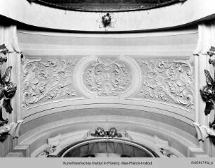 Innenausstattung : Seitenkapelle : Deckendekoration