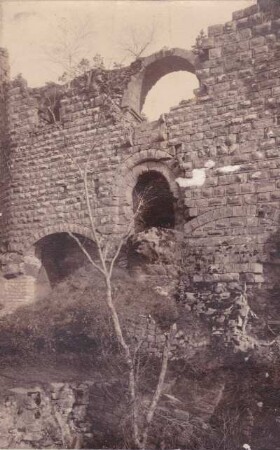 Gräfenstein. Ruine