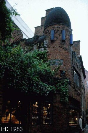 Bremen, Altstadt, Böttcherstraße 8 & 9, Hinter dem Schütting 10