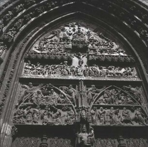 Nürnberg. St.-Lorenz-Kirche. Portal