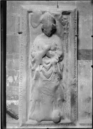 Reichenau-Mittelzell Münster Epitaph des Reichenauer Abtes Diethelm von Castel