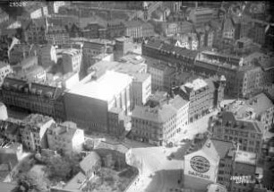 Leipzig-Lindenau, Zentrum, Lützner Straße, Westbad