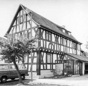 Fachwerkwohnhaus; Mühlheim, Pfarrgasse 10