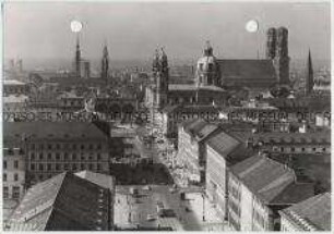 München, Ludwigstraße, Feldherrnhalle und Stiftskirche St. Kajetan (Theatinerkirche)