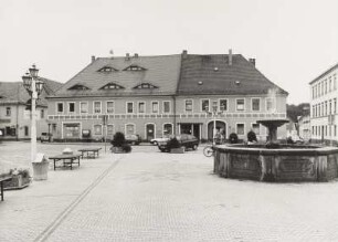 Wohn- und Geschäftshaus, Radeburg